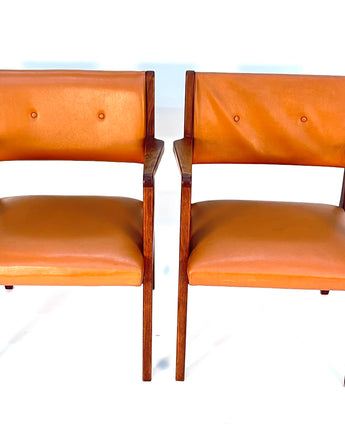 JENS RISOM (DANISH 1916-2016) C106 WALNUT MID-CENTURY CHAIRS, PAIR